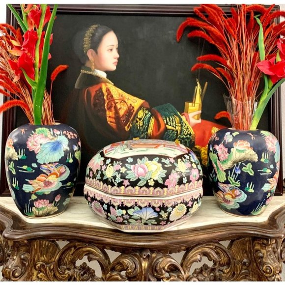 Lidded Large Container Bowl Vintage Oriental Style with Classic & Floral Design - Picture 2 of 8